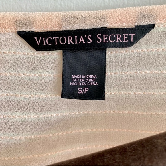 Victoria’s Secret Pink Iridescent Sequin Short Sleeve Top Size Small - Picture 5 of 5